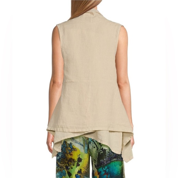 Bryn Walker Kia light linen adjustable drawstring open front vest in White small - Picture 2 of 11